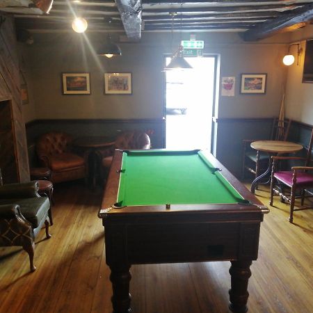 The Castlegate Arms Hotel เพนริท ภายนอก รูปภาพ
